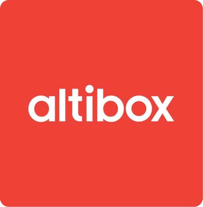 a red square with white text Altibox